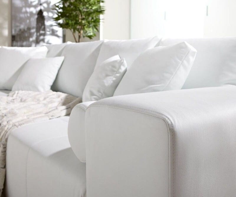Canapea extensibilă cu ladă de depozitare Marbela White XXL 290x110 cm | Dumonde Furniture & Deco Concept.